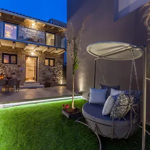 Evangelia Casa, Comfy Stay, Centrally, With Views! Apartment