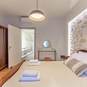 Evangelia Residenza, Elegant In Herakleion! Holiday home